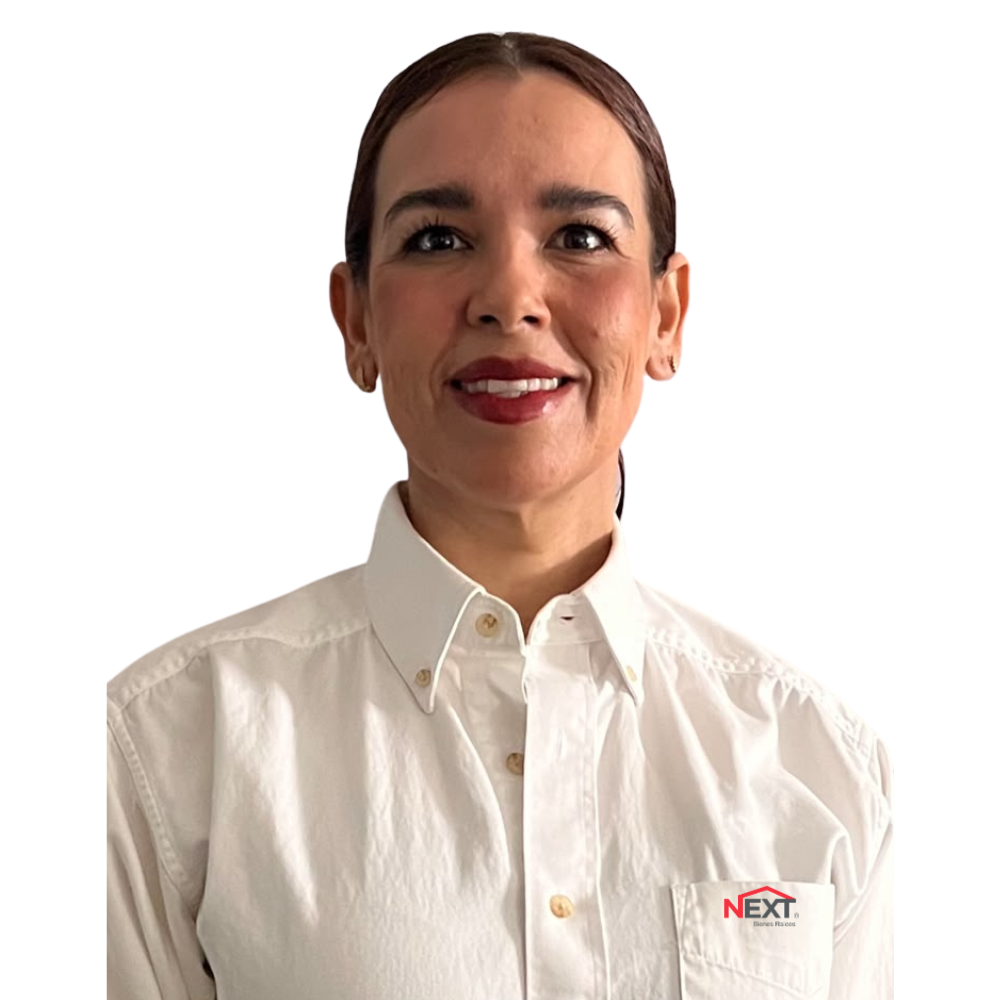 REYNA ISABEL