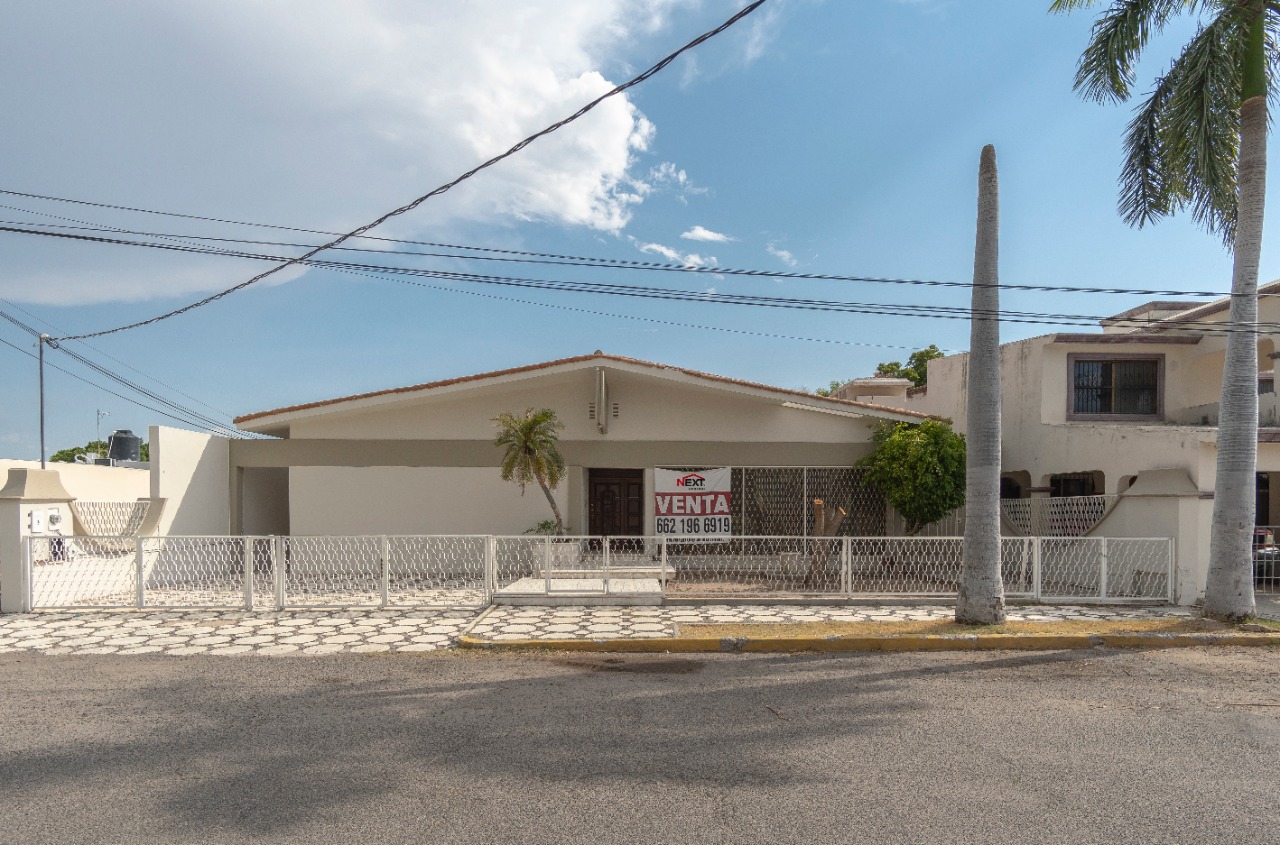 Casa en Venta en Hermosillo , Modelo, , 11 recámaras,  baños,  m2  terreno,  m2 construcción