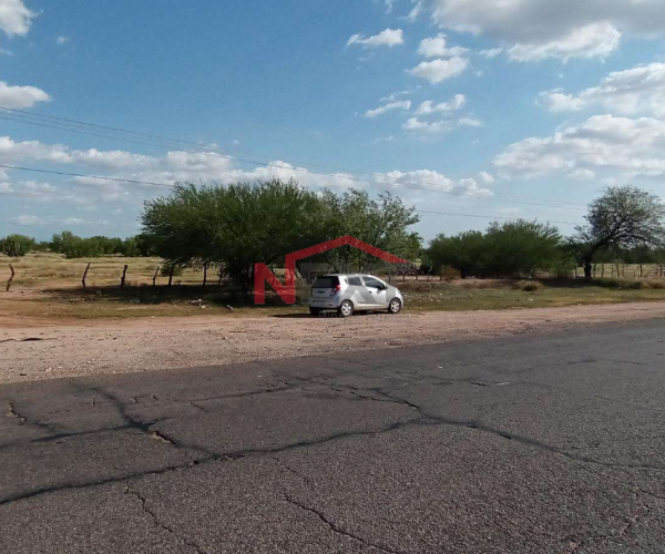 SE RENTA TERRENO EN CARRETERA BAHIA DE KINO