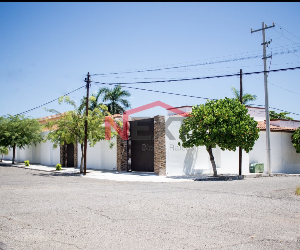 CASA EN VENTA COL. PITIC