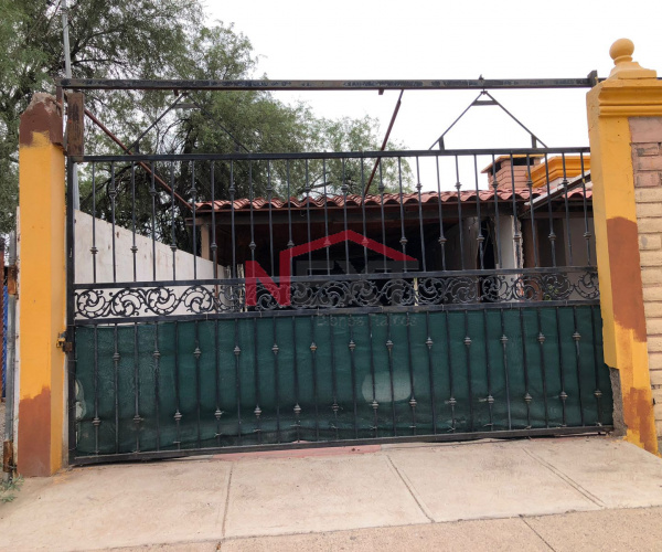 SE RENTA LOCAL EN COL. LA MANGA