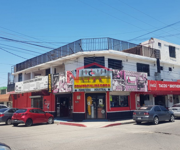 SE RENTAN 2 OFICINAS EN UN SOLO LOCAL EN COLONIA CENTRO CON DIFERENTE PRECIO CADA UNO