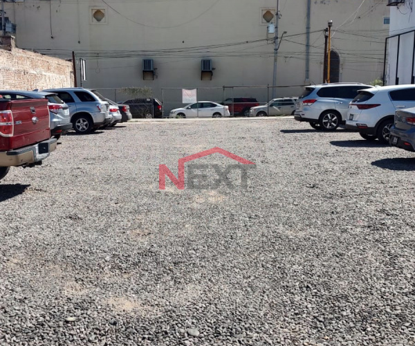SE RENTA TERRENO COMERCIAL EN COLONIA CENTENARIO ATRAS DE LA CATEDRAL DE HMO