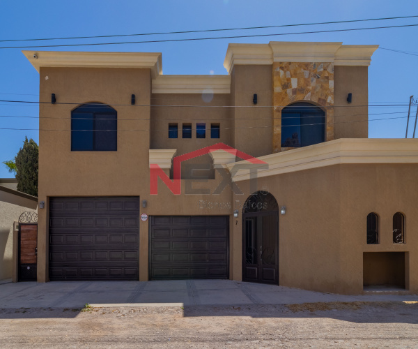 CASA EN VENTA EN SECTOR BAHIA, SAN CARLOS.