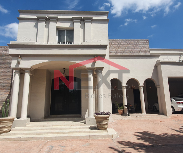 RESIDENCIA AL NORTE DE LA CIUDAD