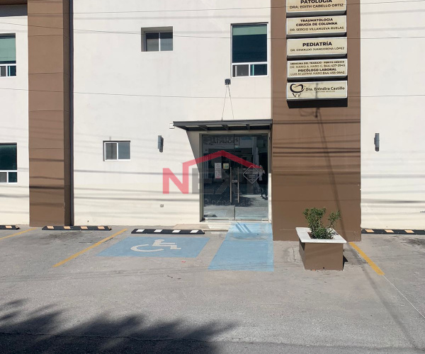 SE RENTA CONSULTORIO EN LA CLINICA DR. FELIPE EDUARDO GONZÁLEZ PUENTE, EN LA COLONIA REPÚBLICA PTE.