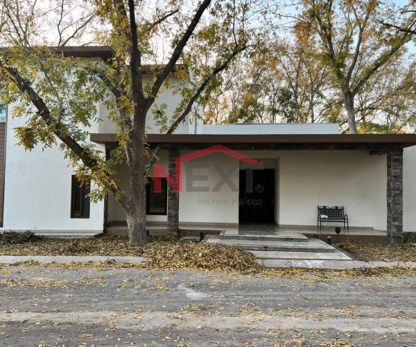 CASA EN VENTA EN LA CHIRIPA 3 NUECES AL NORTE DE SALTILLO