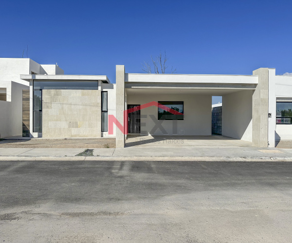 Casa de un piso en venta, cerca de V Carranza