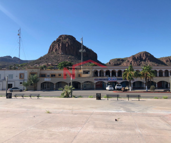 PLAZA COMERCIAL/ ANIGUO BAR- HOTEL RUBI EN GUAYMAS CERCA A OFICINAS DE GOBIERNO Y RECINTO PORTUARIO