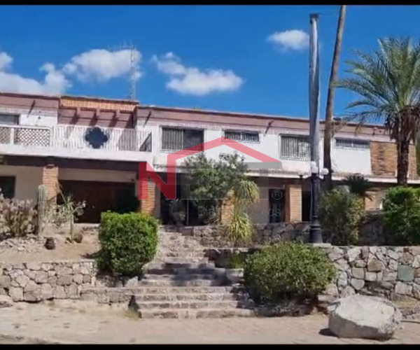 CASA EN VENTA COL. CUARTEL PITIC