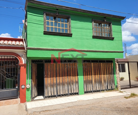 CASA EN VENTA COL.  VALLE DORADO