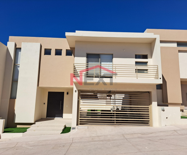 CASA CON ALBERCA EN VENTA EN SAN CARLOS SONORA, VISTAS DEL COUNTRY RESIDENCIAL.