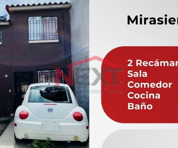 Se vende casa en Fraccionamiento Mirasierra