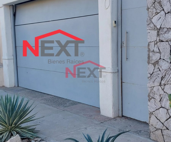 CASA EN VENTA EN COLINAS