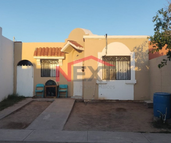 CASA EN VENTA COL. PUEBLO DEL ANGEL - PUEBLITOS