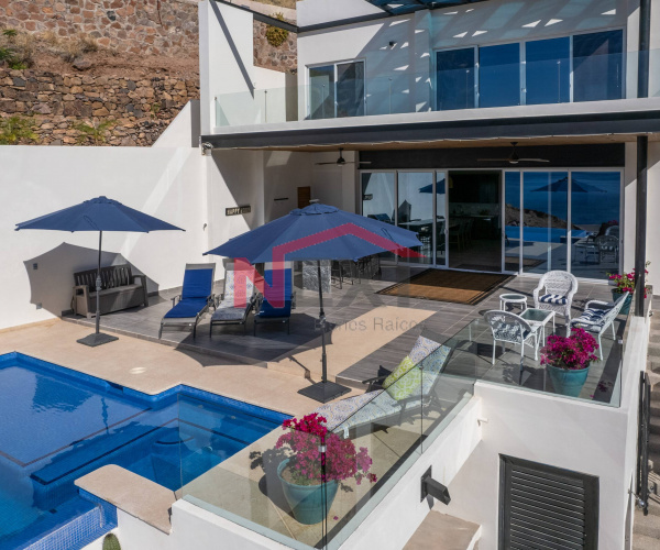 CASA EN RENTA BAHIA ENCANTO