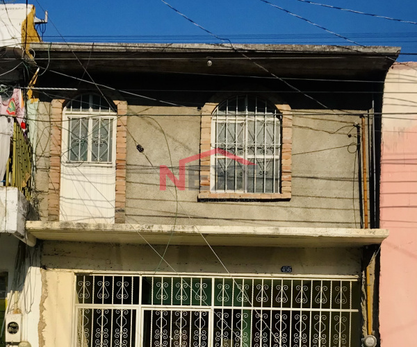 VENTA DE CASA CENTRO