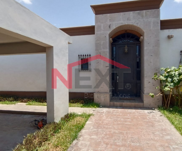 CASA EN VENTA UBICADA EN COL. REFORMA NAVOJOA, SONORA.