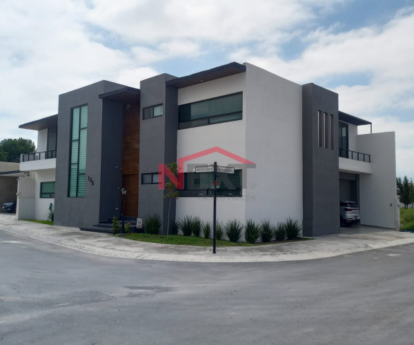 VENTA RESIDENCIA AL NORTE FRCC RINCON DE ALCANTARA II