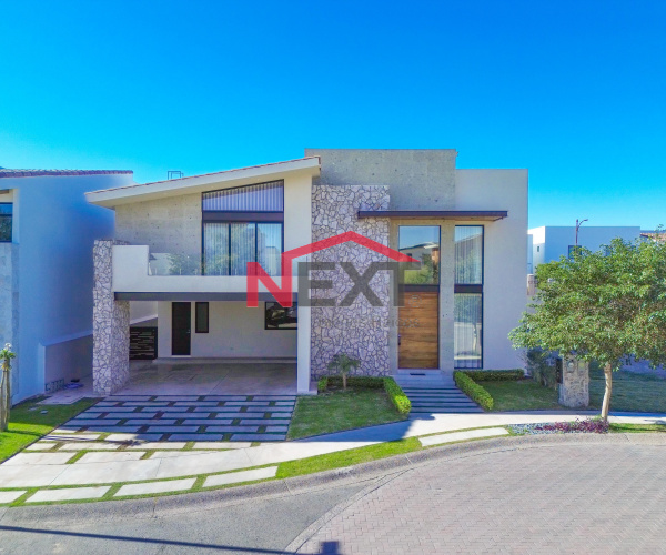 CASA EN VENTA EN LAS RIBERAS RESIDENCIAL