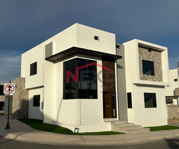 CASA EN VENTA EN VENTURA RESIDENCIAL