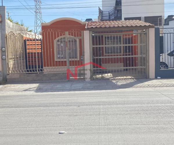 CASA EN VENTA EN COL. LAS PRADERAS
