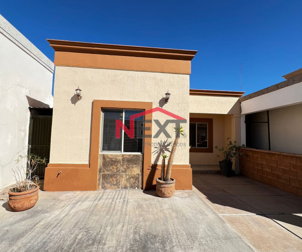 CASA EN RENTA UBICADA EN PUENTE REAL, SECCIÓN MIRAFLORES