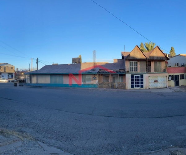 CASA CON DOS LOCALES EN VENTA EN CANANEA SONORA