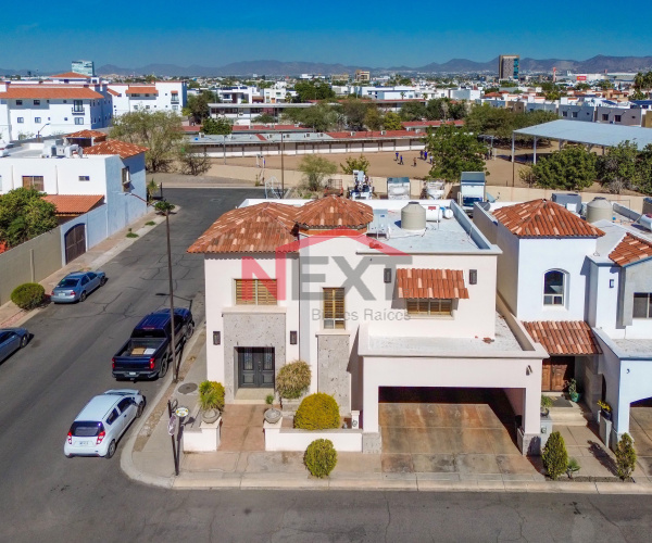 CASA EN VENTA EN VALLE DEL LAGO