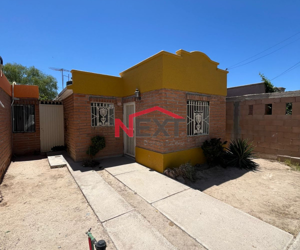 CASA EN RENTA COL. ALTARES