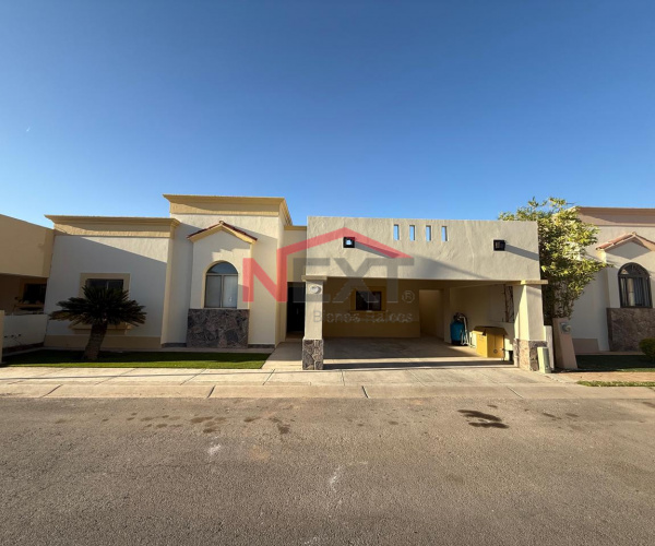 CASA EN RENTA EN SALVATIERRA RESIDENCIAL