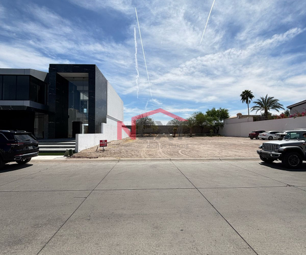 TERRENO EN VENTA EN LOS LAGOS RESIDENCIAL
