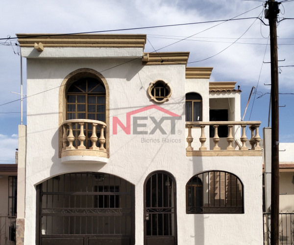 CASA EN VENTA EN COL. LAS GRANJAS