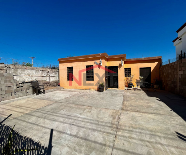 CASA EN VENTA EN COL. JACINTO LOPEZ
