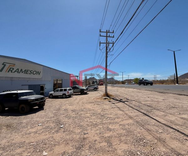 VENTA DE TERRENO, SOBRE CARRETERA INTERNACIONAL GUAYMAS, SONORA.