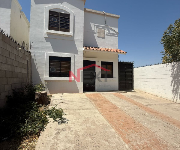 CASA EN RENTA EN COL. URBI VILLA DEL CEDRO