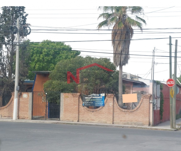 SE RENTA BODEGA EN LA AURORA