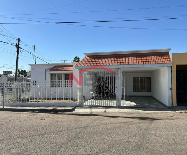 CASA EN VENTA EN COL. APOLO