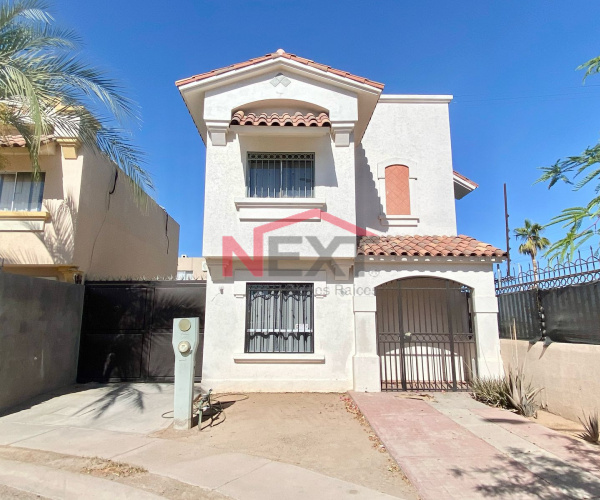 CASA EN RENTA PUERTA REAL RESIDENCIAL