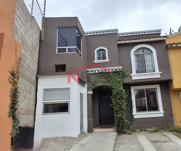 CASA EN VENTA EN COLINAS DE CALIFORNIA TIJUANA B.C