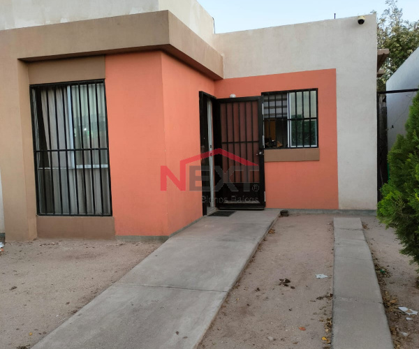 CASA EN VENTA EN QUINTA ESMERALDA