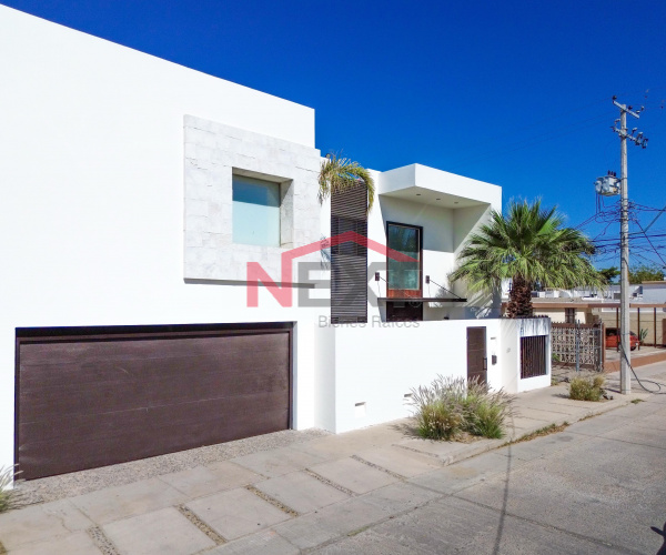 CASA EN VENTA EN COL. PITIC