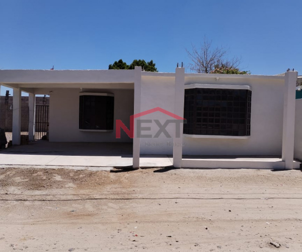 CASA EN VENTA EN COL. ALTARES