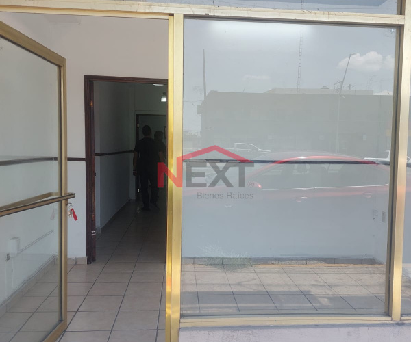 LOCAL COMERCIAL PARA OFICINA EN RENTA