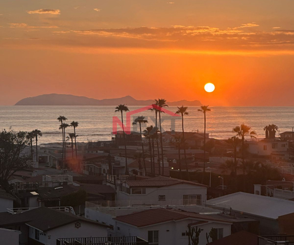 VENTA DE CONDOMINIO CON VISTA AL MAR EN ROSARITO, BC