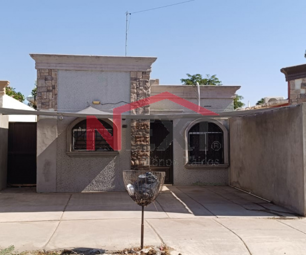 CASA EN RENTA UBICADA EN COL. LAS HACIENDAS, SECCIÓN LOS MONJES