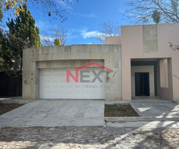 VENTA DE CASA EN EL RESIDENCIAL SAN ALBERTO