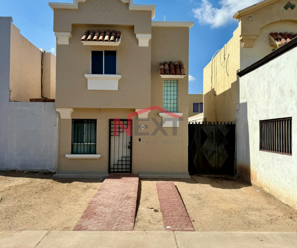 CASA EN VENTA EN PUERTA REAL RESIENCIAL