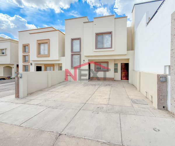 CASA EN RENTA EN ALTA FIRENZE RESIDENCIAL