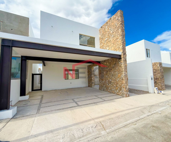 CASA EN VENTA EN VENTURA RESIDENCIAL
